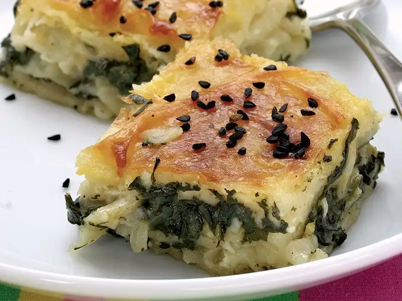 Ispanaklı Börek